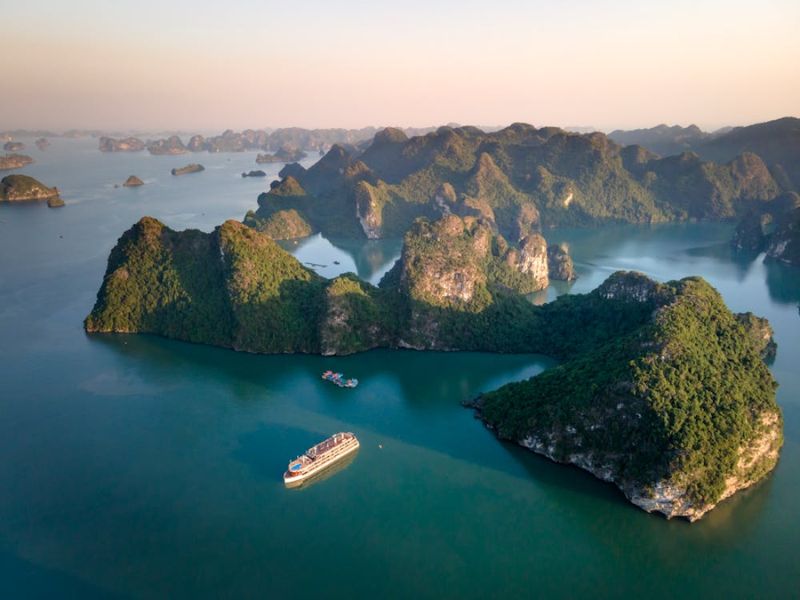 Hanoi & Ha Long Indulgence: Cruise Edition